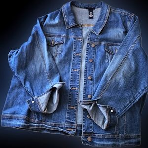 Vintage Lane Bryant Venezia stretch denim jacket sz 26/28 dark washed.